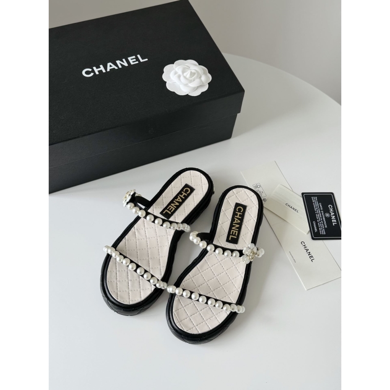 Ch*el slippers